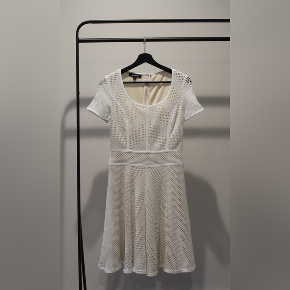Nine West White & Cream Fit and Flare Dress Size 2 - Picture 1 of 3